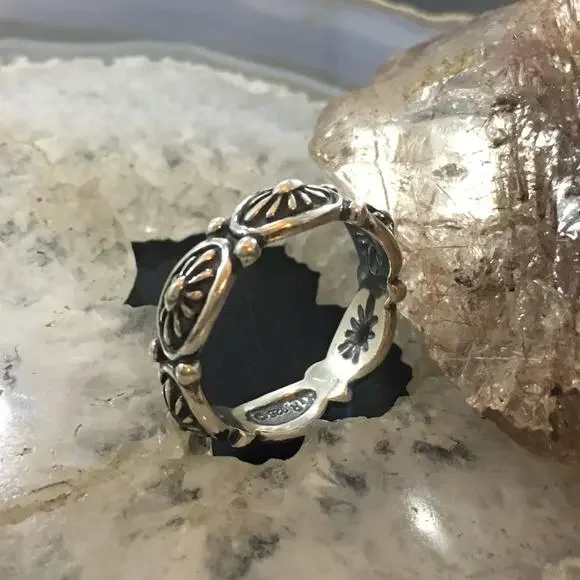 Carolyn Pollack Southwestern Style Sterling Flower Concho Band Ring For Women - Picture 3 of 10